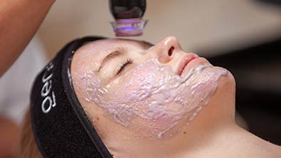 Retouch facial in progress